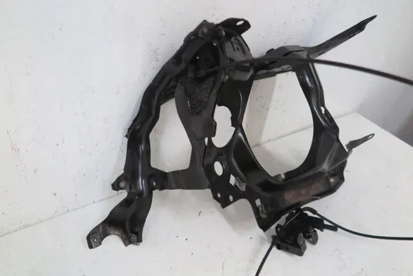 OEM BNE3282 Höger Strålkastarfäste för BMW image 5