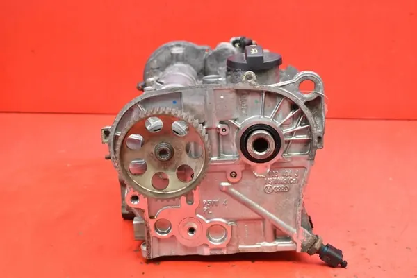 Cabeza de Motor Skoda Octavia 3 1.2 TSI 04E103064L image 4