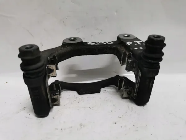 Suporte de pinça de travão OEM JARZMO HAMULCOWE PRAWY TYŁ BMW G30 image 3