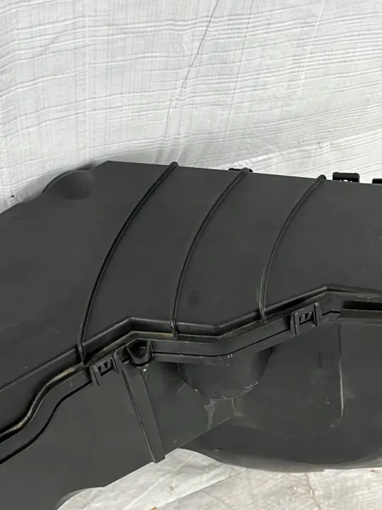 Porsche 991 Innenraumfilter-Abdeckung OEM 99157207201 image 3