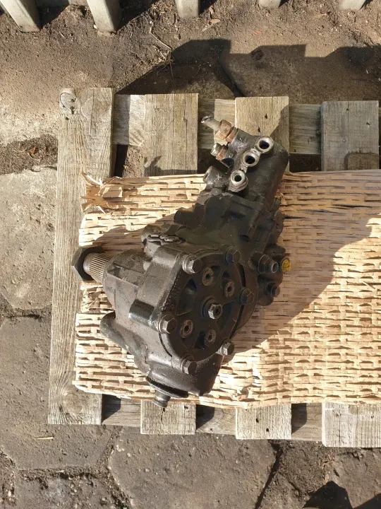 Lenkgetriebe OEM 3754600500 für Mercedes Actros image 4