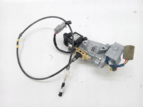 Stationair Nissan Micra K13 1.2 OEM 28590C9968 Gebruikt image 2