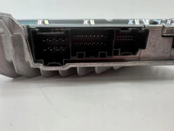 Pompe de direction Opel Astra K OEM 39126738 image 3