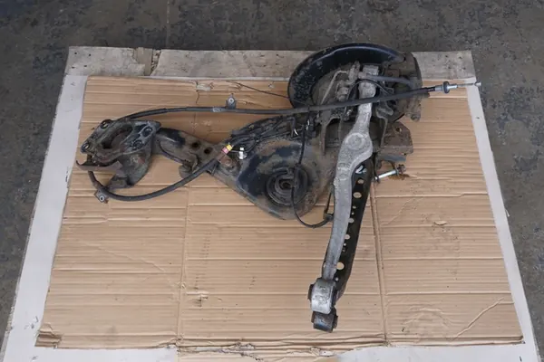 Nissan Qashqai+2 2013 J10 2.0B Auto 4x4 Mozzo Destro 55501JD00A image 3