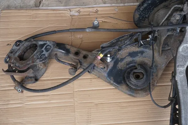 Nissan Qashqai+2 2013 J10 2.0B Auto 4x4 Mozzo Destro 55501JD00A image 4