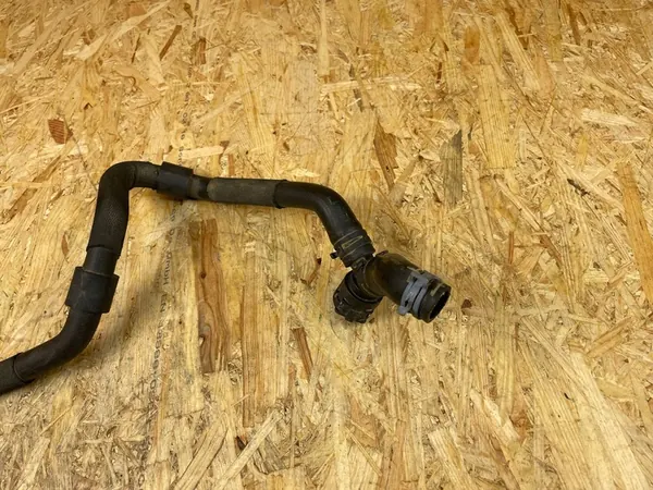 Vesiputki VW Skoda Seat Audi image 8