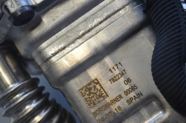 BMW F20 F21 F30 F31 2.0 D Enfriador EGR 7822347 image 5