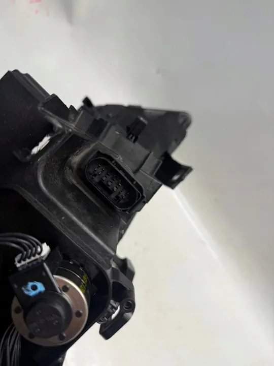 AUDI Q3 8U Faro Derecho Full LED 8U0941034 image 10