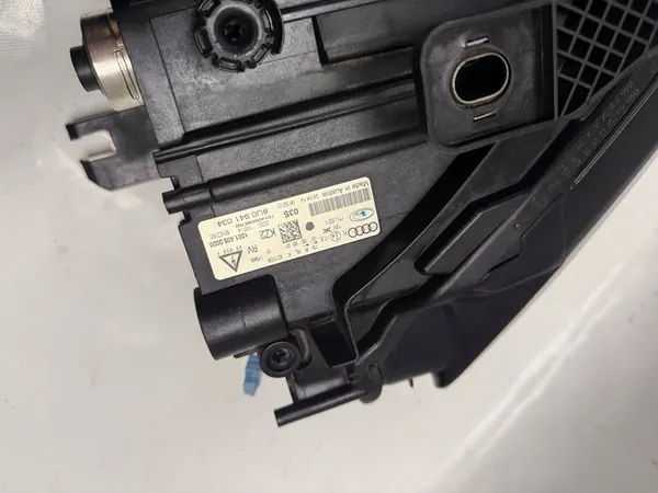 AUDI Q3 8U Faro Derecho Full LED 8U0941034 image 5