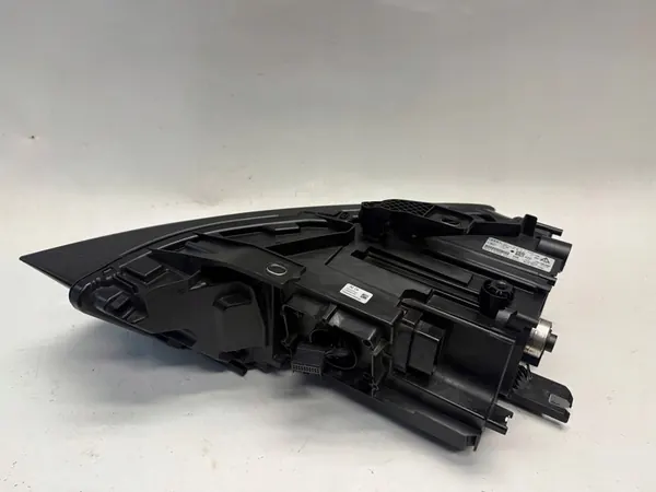 AUDI Q3 8U Faro Derecho Full LED 8U0941034 image 6