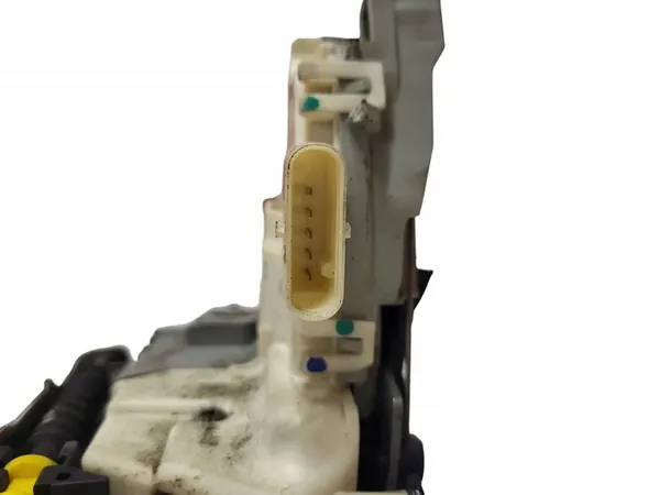 Bakre Höger Dörrlås AUDI A4 (B8) 8K0839016D image 3