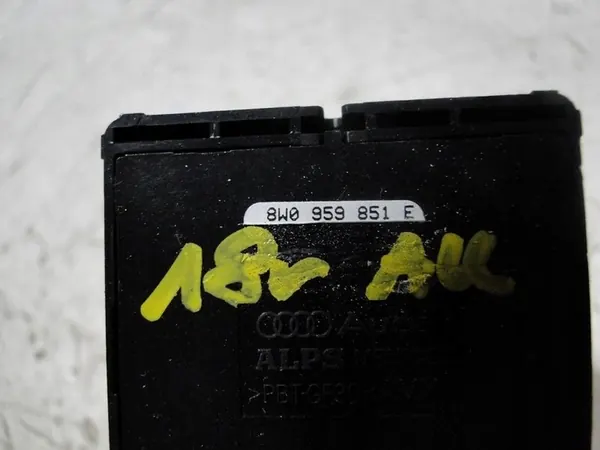 Raamschakelaar Audi A4 B9 2018 image 3