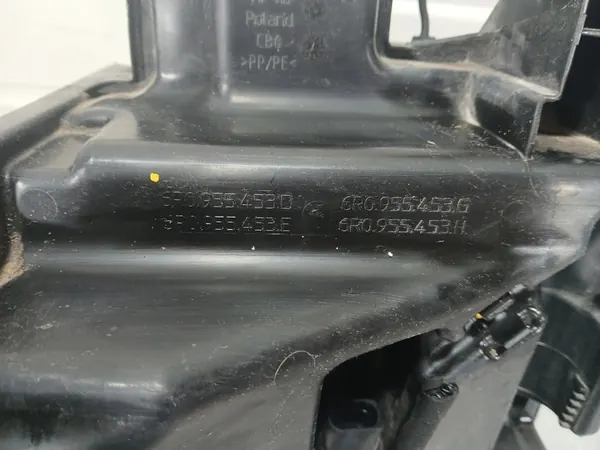 SKODA FABIA III Puhdistusnesteen Säiliö 6V0955449 image 4