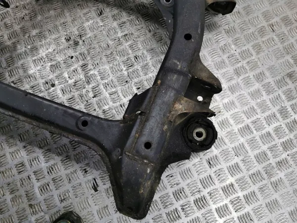 Cadre avant Porsche Cayenne 2011 OEM AMD96915 image 10