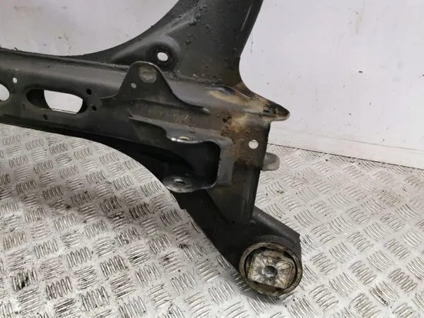 Cadre avant Porsche Cayenne 2011 OEM AMD96915 image 6