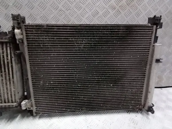 Radiateur OEM FRE58759 pour Renault Clio IV 1.5 DCI image 3