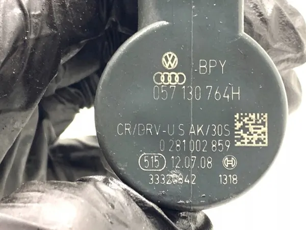 Régulateur Pression Carburant OEM 057130764H Audi A5 8T image 4