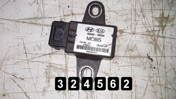 Kia Sorento ECU OEM AM-324562 - Gebrauchtteil image 2