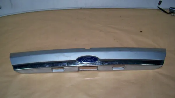 Ford Fiesta MK7 achterkleplijst OEM 8A61-A43404-BKW image 2