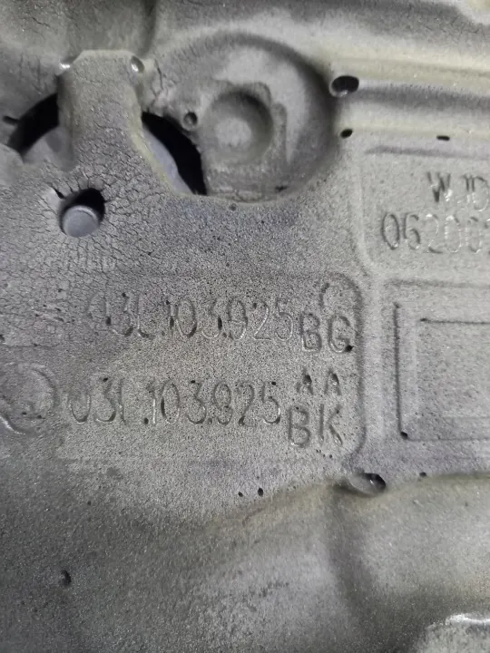 Motorabdeckung OEM 03L103925BG für VW Touran image 3