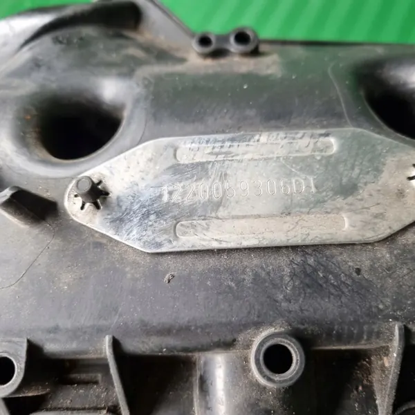 Venttiilikansi OEM 9X2Q9424EG Jaguar Land Rover 3.0 D:lle image 3