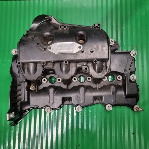Venttiilikansi OEM 9X2Q9424EG Jaguar Land Rover 3.0 D:lle image 4