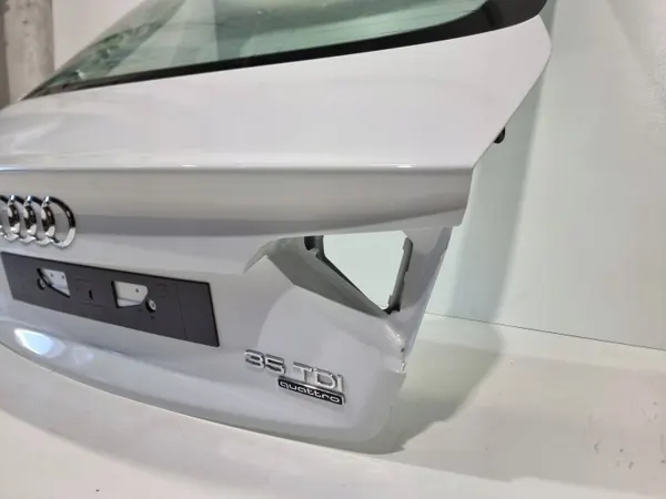 Audi A5 8T Sportback Tavaratilan kansi OEM FBW1099 image 7
