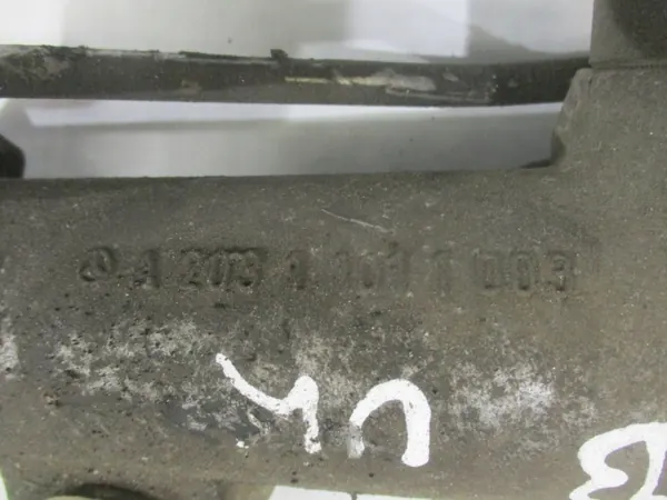 Mercedes C-Class W203 vaihdevipu OEM A20311011003 image 10