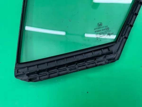 Sidoruta höger bakdörr Honda City V GM1 image 8