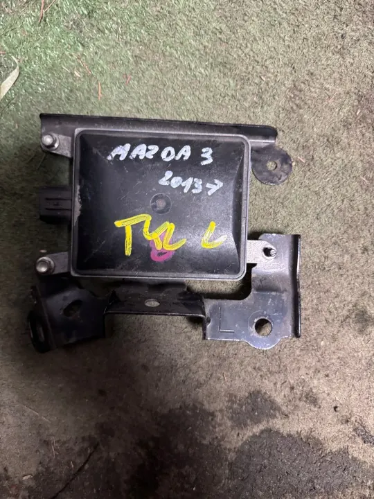 Mazda 3 BM HB 2013- takatutka vasen OEM DFGHST image 3