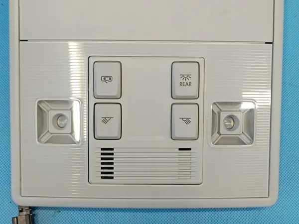 Skoda Superb 3 Kombi Takljus OEM 3V0868837E image 4