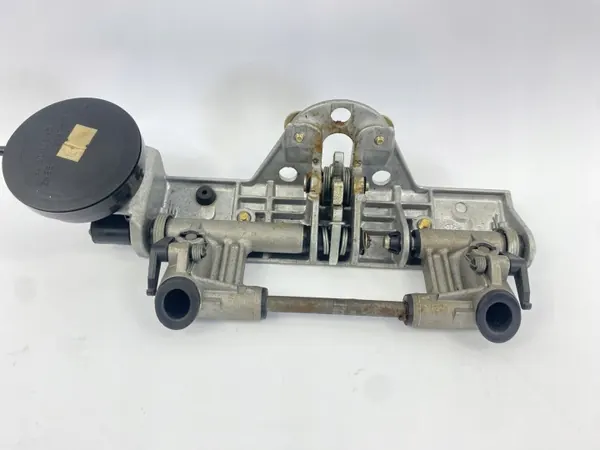 Huvudstödsmekanism OEM 1249700025 Mercedes image 2
