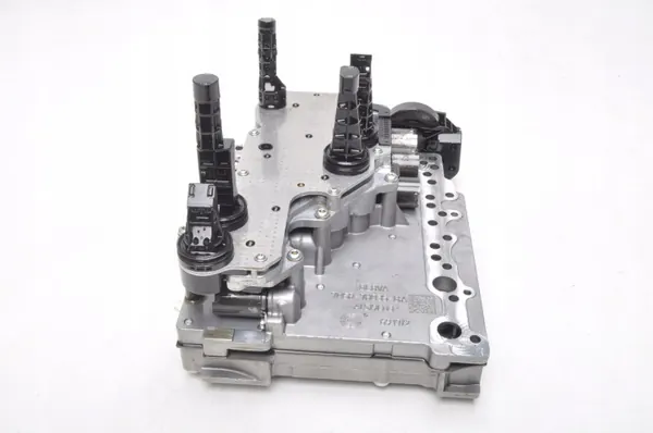 Selector de Marchas Volvo OEM 7M5R-7H035-BA Usado image 7