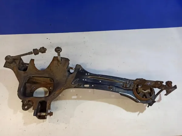 Buje rueda trasera derecha Volvo S60 II OEM 31406320 image 4