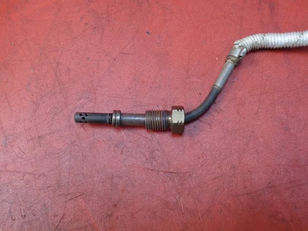 Abgastemperatursensor VW Passat, Skoda Superb 2.0 TDI image 2