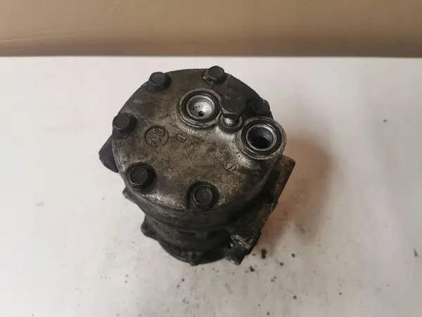 Compressore aria condizionata RENAULT LAGUNA II GRANDTOUR 1.9L OEM 7700111289 image 3
