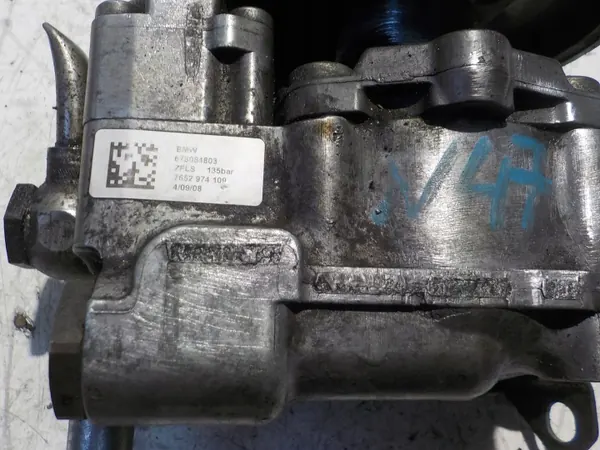 BMW E60 E90 2.0d 177KM N47 Pompa servosterzo 6780848 image 3