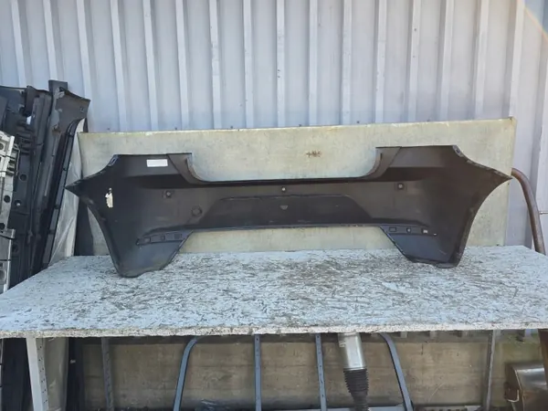 Parachoques trasero SEAT OEM 6F0807417 Ibiza V 6F image 4