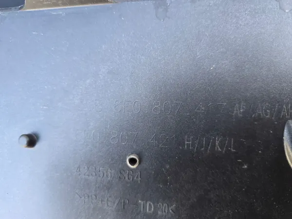 Parachoques trasero SEAT OEM 6F0807417 Ibiza V 6F image 5
