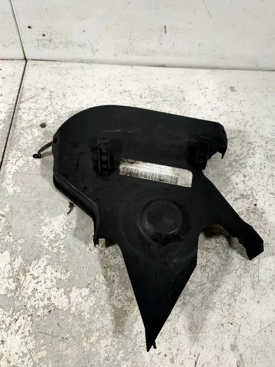 Cache de courroie de distribution Skoda Superb B5 06B109108C image 1