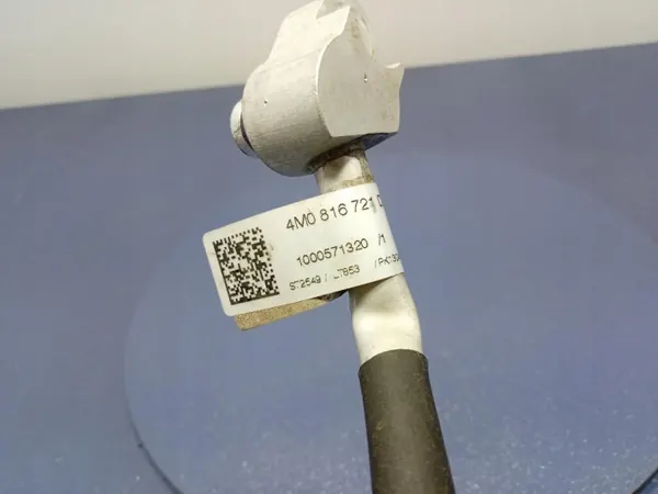 Tubo Aire Acondicionado Audi SQ8 OEM 4M0816721DB Usado image 6