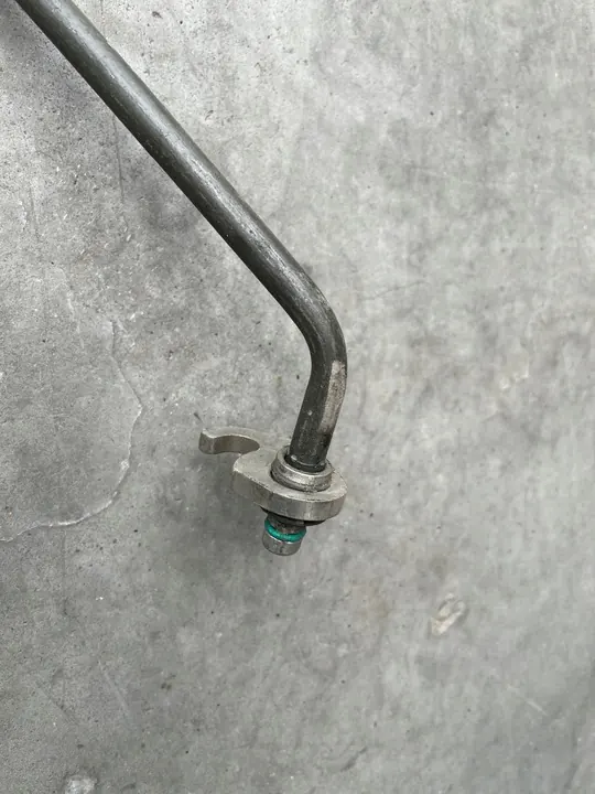 Mangueira de direção assistida VOLVO S60 V70 2.5T OEM 30645990 image 3