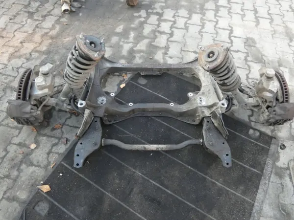 SANKI BELKA ZAWIESZENIA PRZOD LEXUS LS 460 OEM image 2
