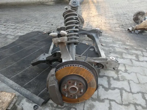 SANKI BELKA ZAWIESZENIA PRZOD LEXUS LS 460 OEM image 6