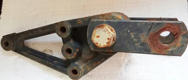 Support de Ressort Renault Magnum OEM 532523C image 2