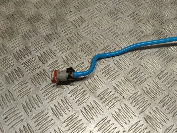 BMW OE 8740561 Conducto de Combustible para M2 image 3