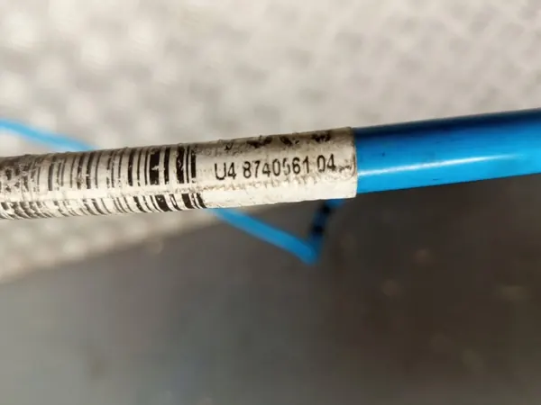 BMW OE 8740561 Conducto de Combustible para M2 image 9