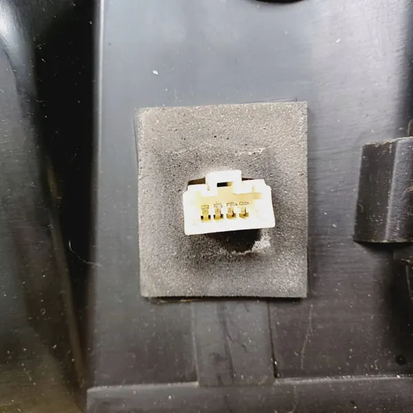 Junta Portinhola Volvo V40 Carrinha OEM DRC83639 image 9