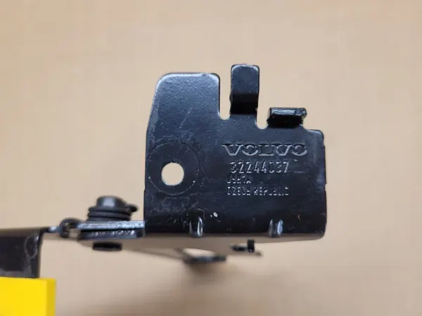 Levier de déverrouillage capot Volvo OE N8A#& 32244037 image 3