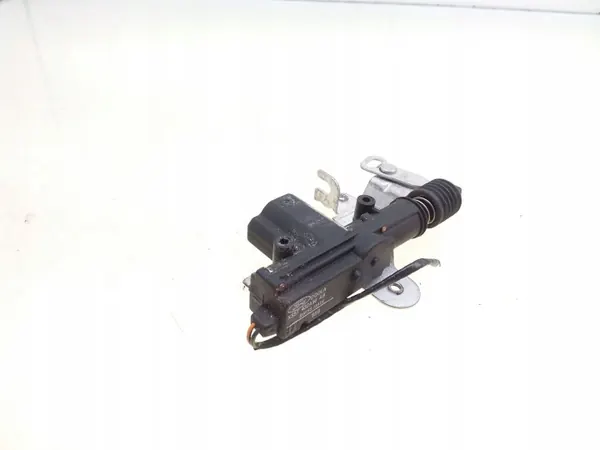 Actuador de cerradura portón Ford Ka OEM XS5T432A98AB image 2